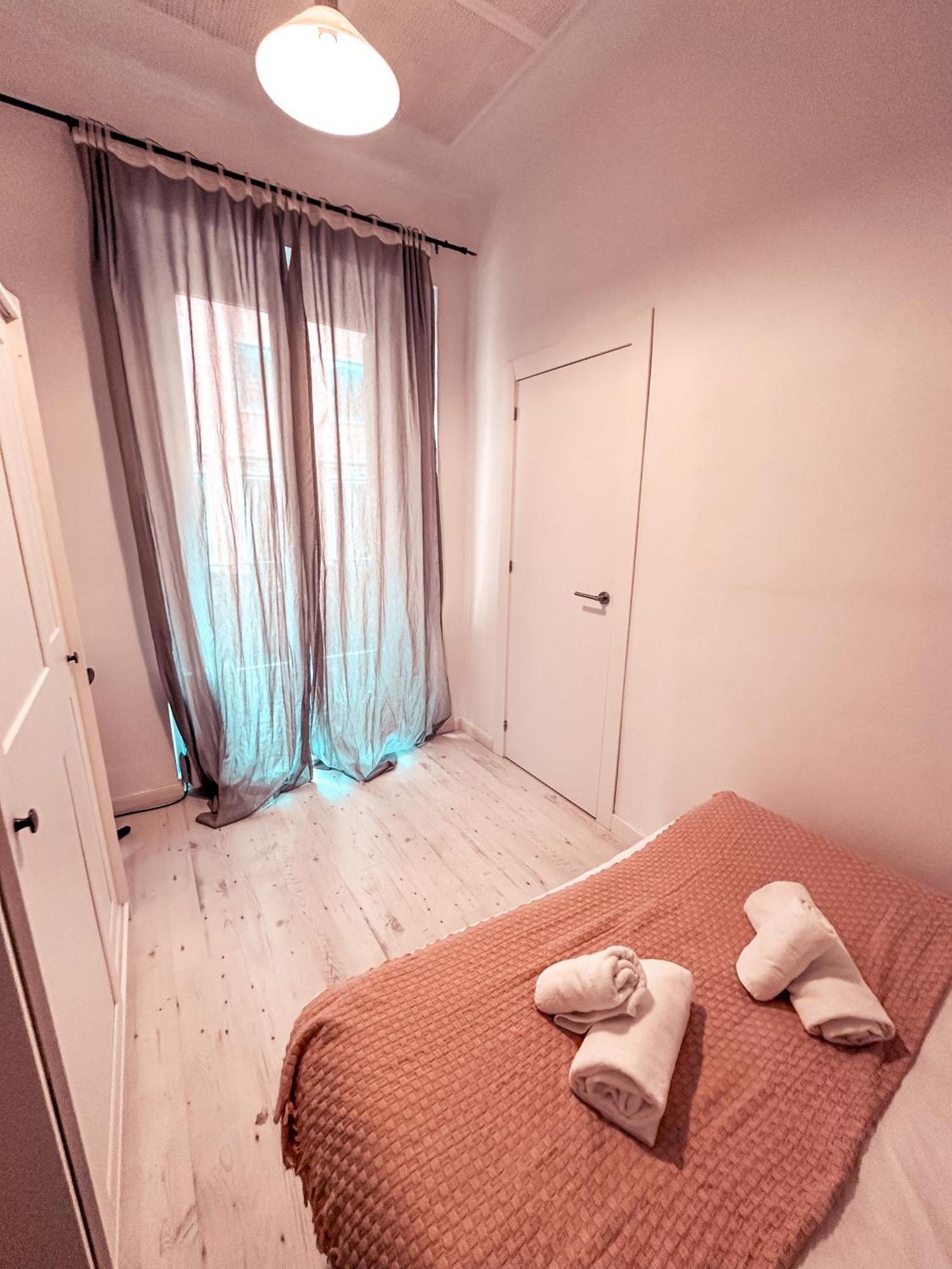 Lujosa Vivienda En El Centro De Madrid Para Tu Estancia De Ocio - Preciados Exterior photo